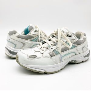 Vionic Classic 23 Walk Orthopedic Sneakers 6.5